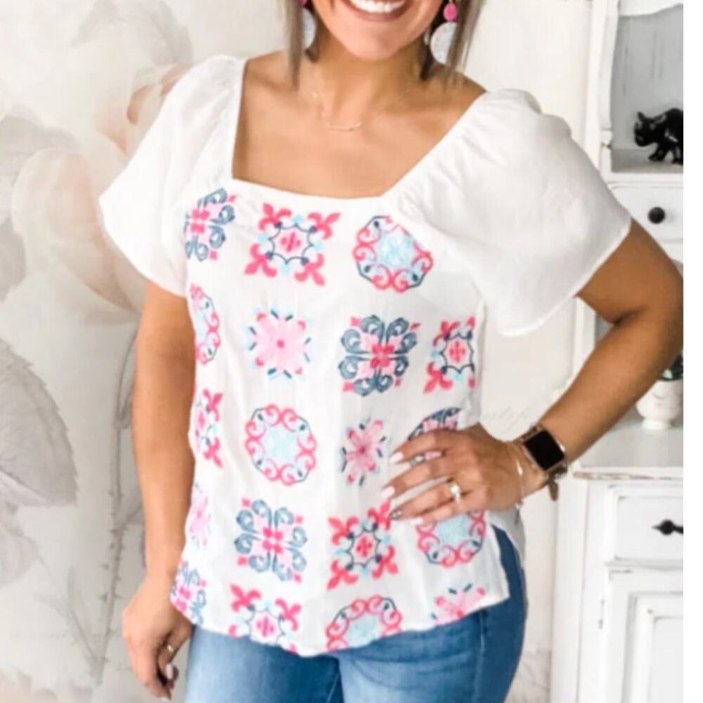 Savanna Jane Embroidered Top Womens Small White Pink Teal Boho Grannycore Afghan